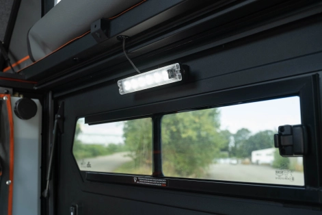 Ford Ranger Raptor 2023 équipé par equip'raid modcap alu-cab éclairage