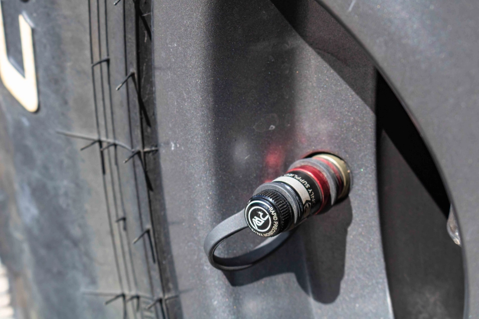 Valve de dégonflage rapide APEX en vente chez Equip'Raid Mulhouse