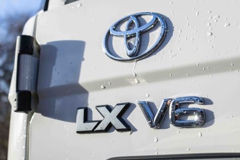 Un moteur V6 équipe ce GRJ76