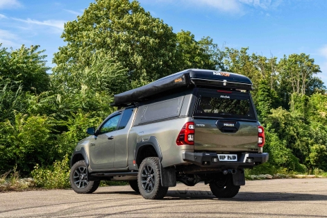 toyota-hilux-revo-invincible-preparation-4x4-alsace-tente-de-toit-equipraid-hardtop-alucab