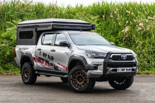 Préparation 4x4 de Toyota Hilux Revo avec Modcap Family par Equip'Raid