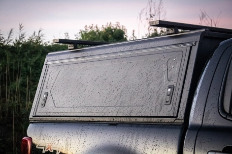 Ford Ranger PXII préparation véhicule tout-terrain picku 4x4 par equip'Raid hardtop alu-cab contour