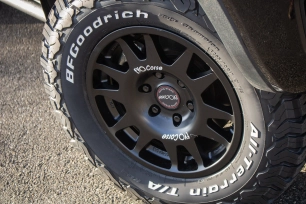 Ford Ranger PXIV préparation tout terrain pick up 4x4 raid bivouac en Alsace Canopy Camper Alu-Cab evo Corse