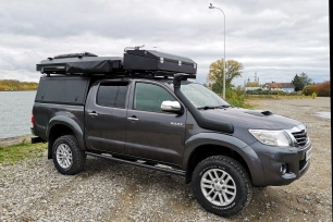 Toyota Hilux Vigo avec tente de toit Alu-Cab