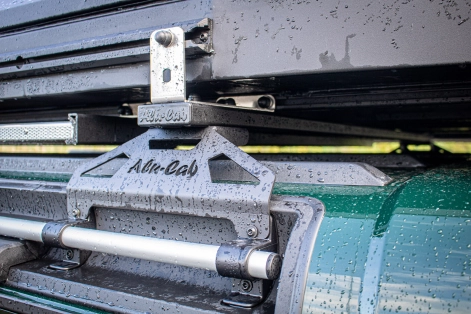 fixation de barre de toit Alu-Cab pour Ineos Grenadier