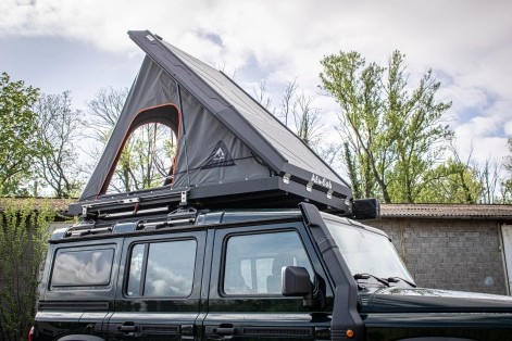 tente de toit Gen 3-R Alu-Cab sur ineos grenadier