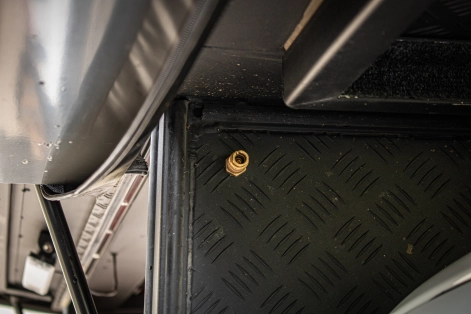 Préparation pick up Ford Ranger PXIII 4x4 tout-terrain par Equip'Raid Canopy Camper prise eau