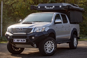 Préparation 4x4 de Toyota Hilux Vigo par Equip'Raid Cellule Khaya