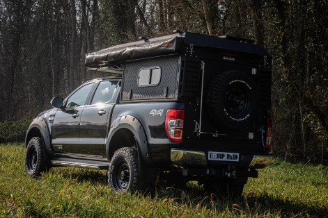 Ford ranger PXII Canopy Camper préparé par equip'raid equipement tout-terrain 4x4 raid bivouac 3/4 arrière
