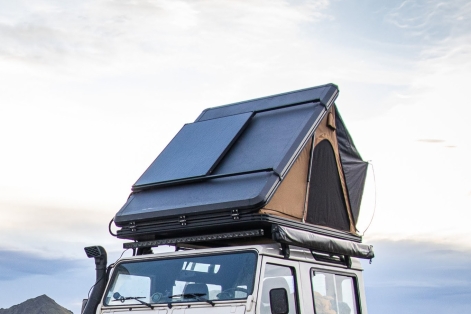 panneau solaire ecoflow sur tente de toit wallaby camper