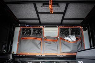 Réservoir eau Alu-Cab 50L Canopy Camper Jeep Gladiator JT autonomie eau bivouac