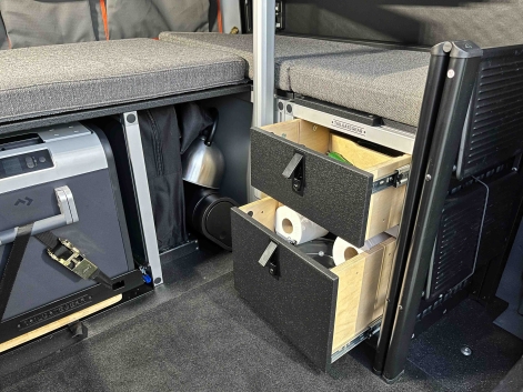 Table lagun modifiée par Equip'raid et intéreur Tailgate gear