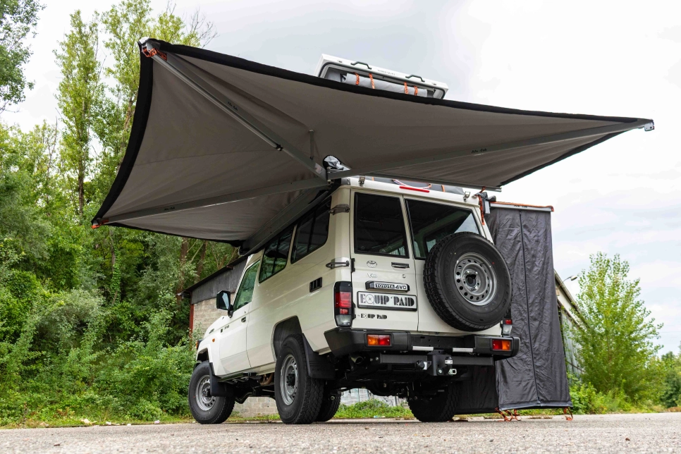 Toyota GRJ78 import par Equip'Raid Euro6 homologué France Europe sans Malus écologique auvent alu-cab