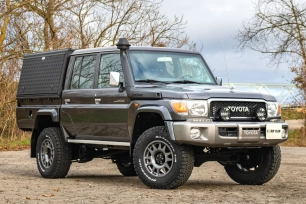 Toyota Land Cruiser 79 préparé par Equip'Raid