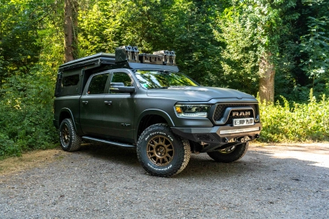 preparation-4x4-dodge-ram-1500-modcap-family-avant