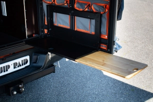 Préparation Ford Ranger PXI tout terrain 4x4 raid offroad avec Canopy Camper Alu-Cab tablette pliante alu-cab