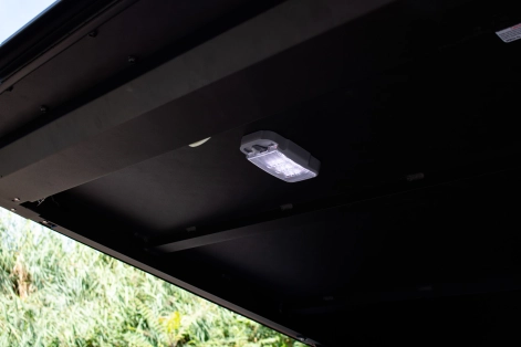 Ford Ranger Raptor 2023 avec couvre benne rigide ARB Hardlid préparé par Equip'Raid