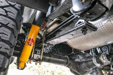 Amortisseurs Terrain Tamer et lames paraboliques sur Ford Ranger Wildtrack 2025 par Equip'Raid Mulhouse préparation 4x4