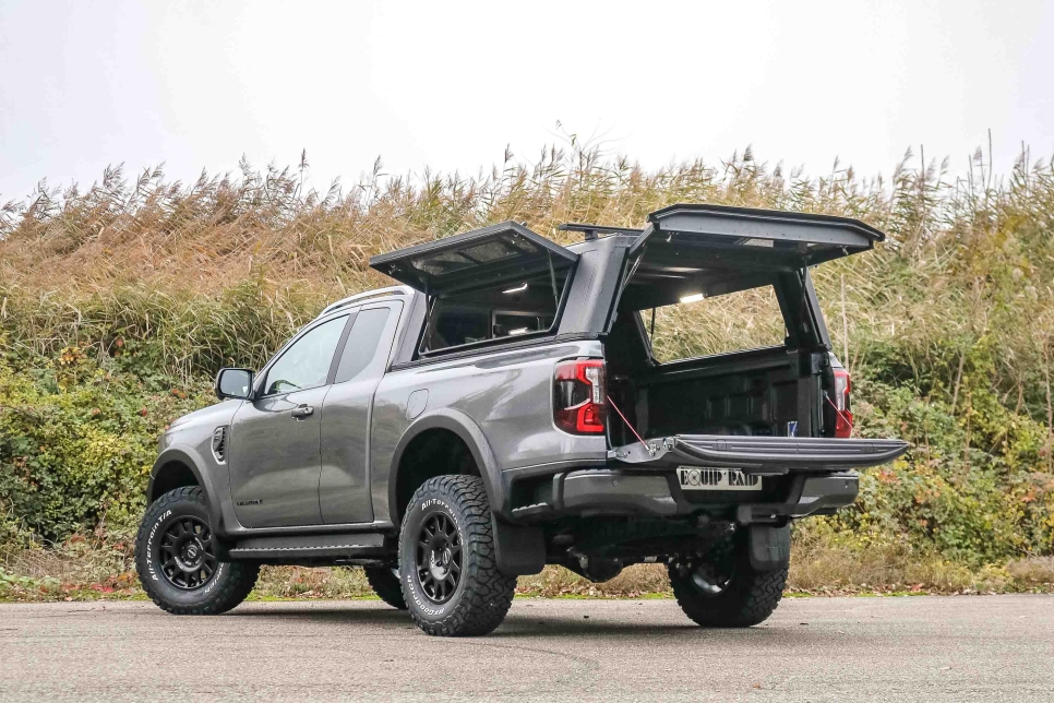 Ford Ranger 2023+ wildtrack avec hardtop alu-cab Contour ouvert
