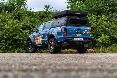 Ford Ranger Raptor Equip'Raid avec hardtop Alu-Cab et jantes Atlas BL