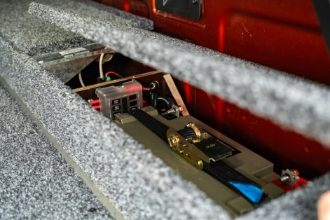 Ford Ranger Raptor 2023 préparé par Equip'Raid batterie gel victron