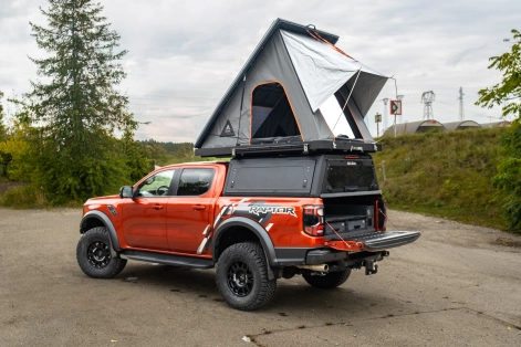 Ford Ranger Raptor 2023 préparé par Equip'Raid tente de toit alu-cab Gen 3-R