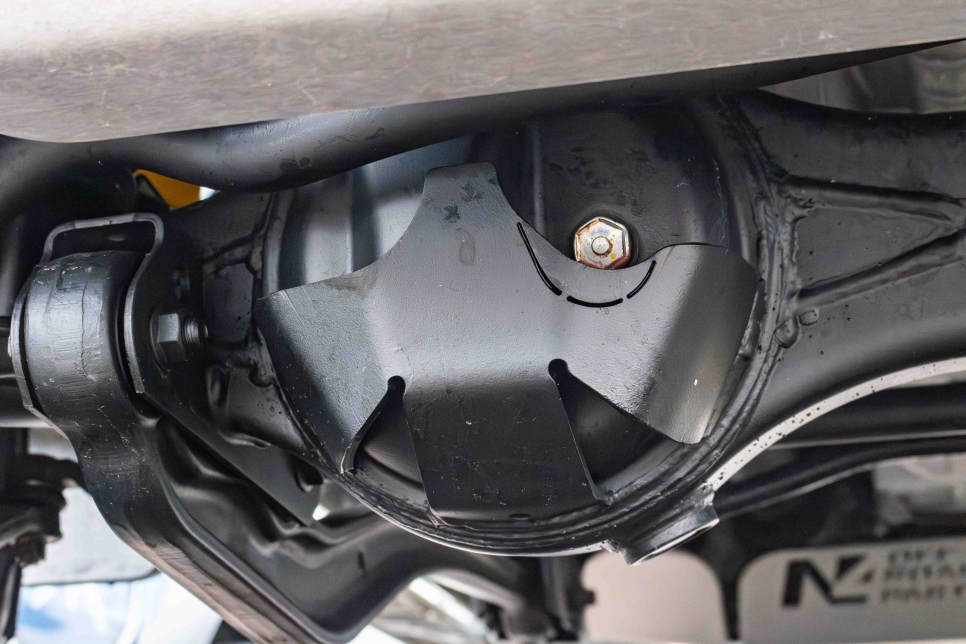 coquille de protection de pont à souder pour Toyoata Land Cruiser 76