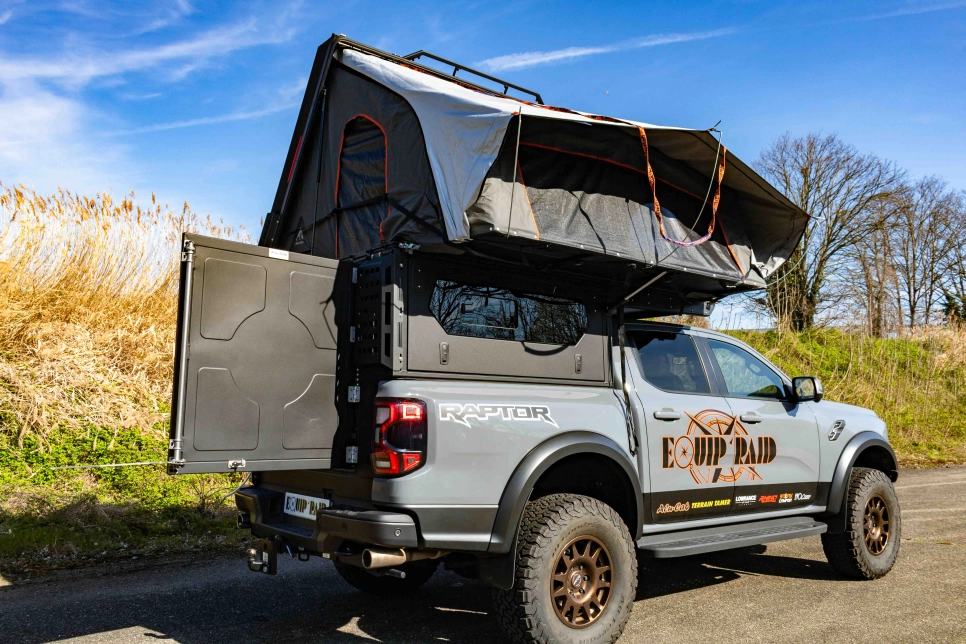 Ford Raptor avec Modcap Family Alu-Cab ouvert