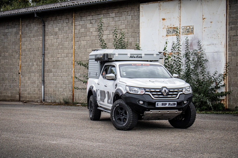 Canopy camper Alu-Cab double cabine - Renault Alaskan